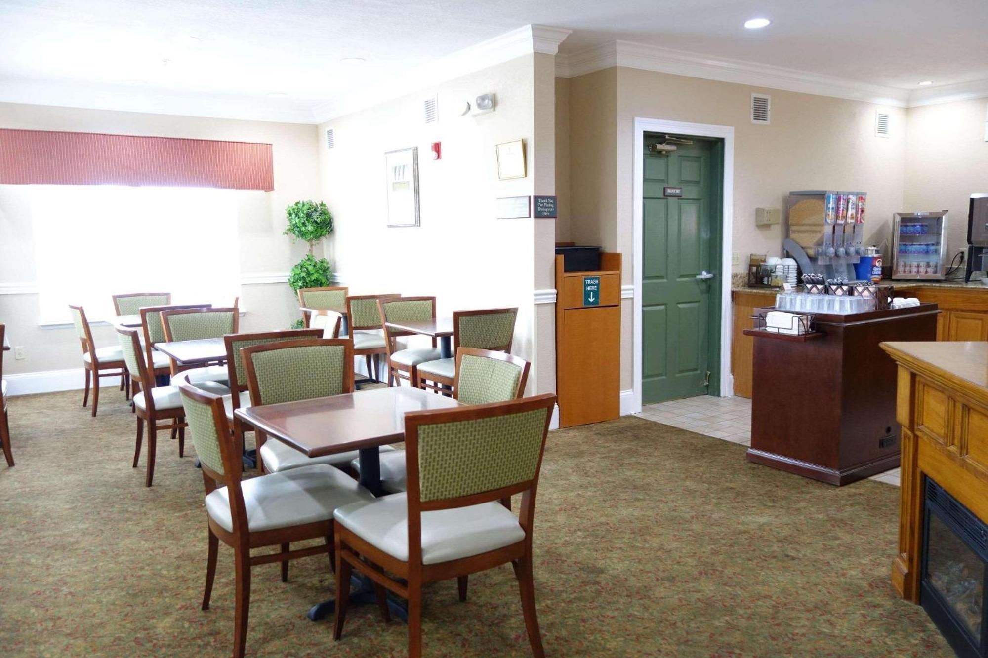 Country Inn & Suites By Radisson, Biloxi-Ocean Springs, Ms Dış mekan fotoğraf