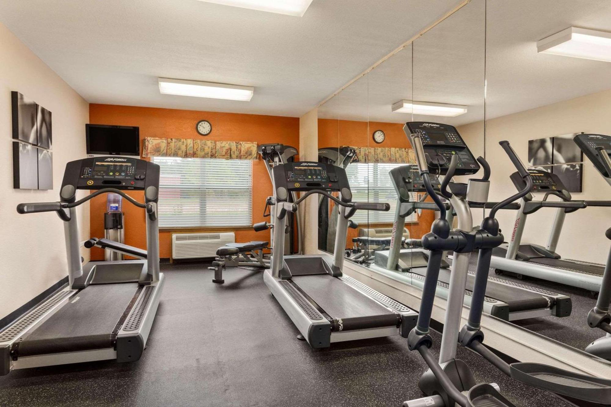 Country Inn & Suites By Radisson, Biloxi-Ocean Springs, Ms Dış mekan fotoğraf